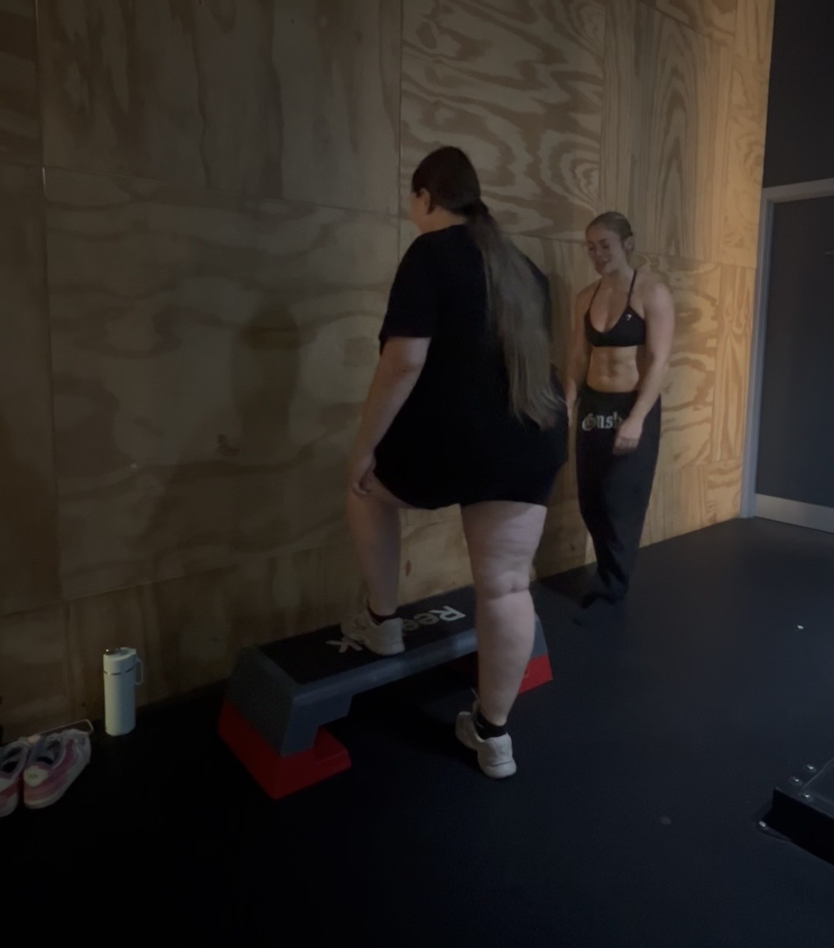 Client doing step-ups during a 1-1 session